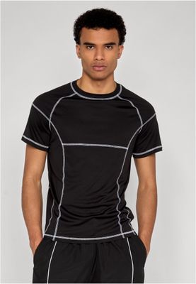 T-shirt herr i svart – UC