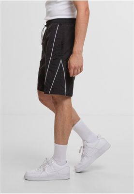 Shorts herr i svart loose fit – UC
