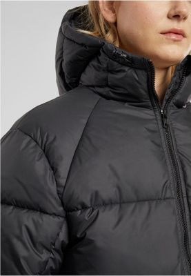 Women's long puffer jacket