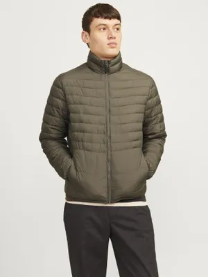Packable Pufferjacka med Ståkrage