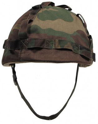 US helmet with shelter