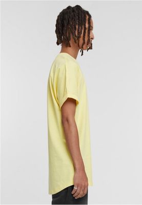 T-shirt with extra length for men