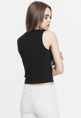 Short top with lace
