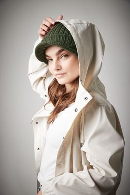 Peaked beanie