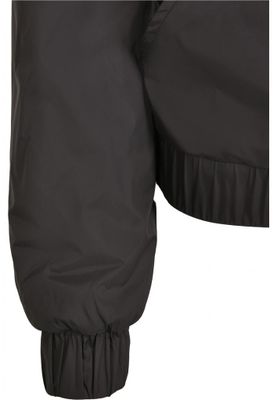 Black anorak with leopard pattern lady