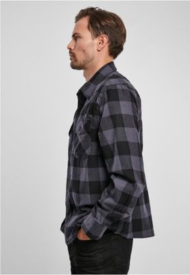 Black/gray checkered flannel shirt