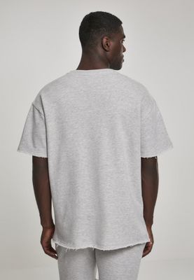 Ljusgrå tshirt med slitna armar