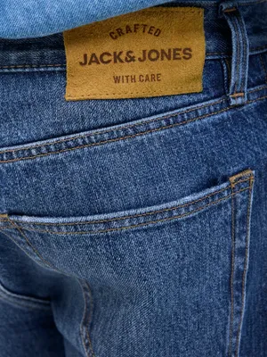 Mörkblå jeans i loose fit - EDDIE