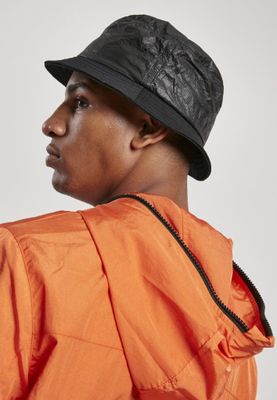 Windbreaker with long zipper