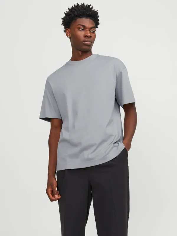 Urban Edge T-shirt med Rund Hals och Kort Ärmm