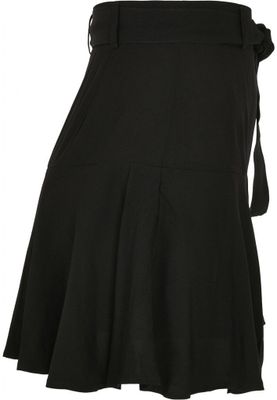 Short dress with ruffles