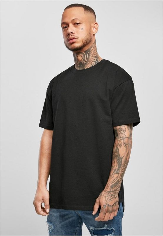 Triangle t-shirt med lang ryg til herrer.
