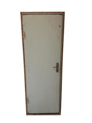 Dörr slät, 70x190 cm, med karm