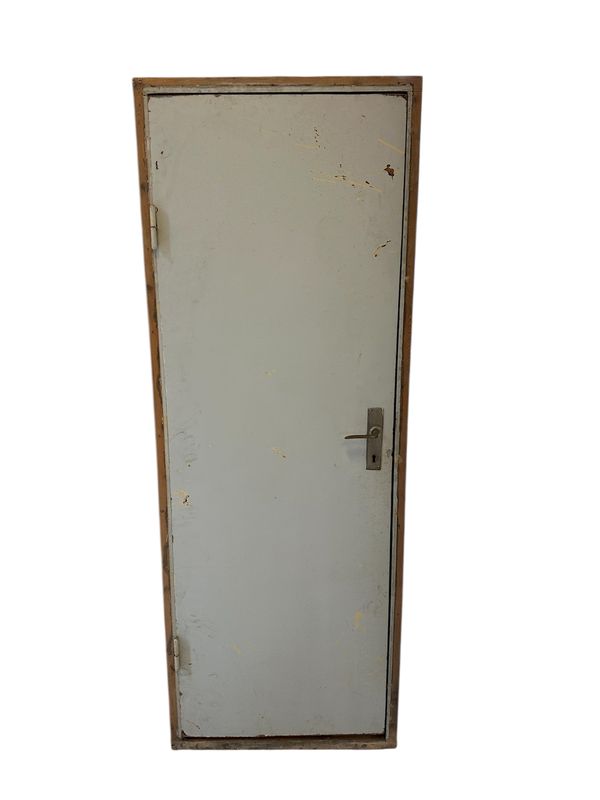 Dörr slät, 70x190 cm, med karm