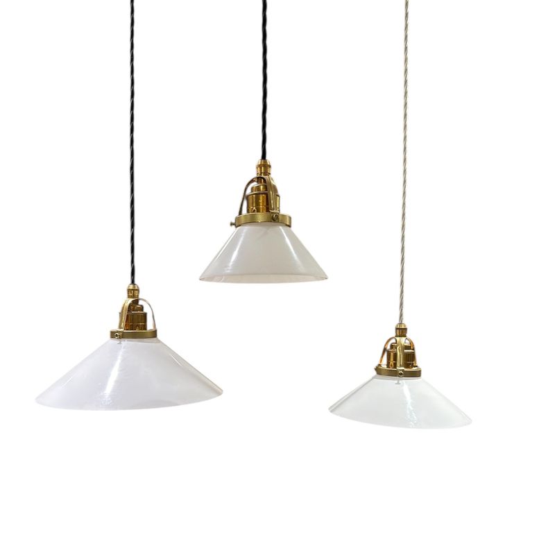 Skomakarlampa, vit tvinnad sladd, 20 cm skärm