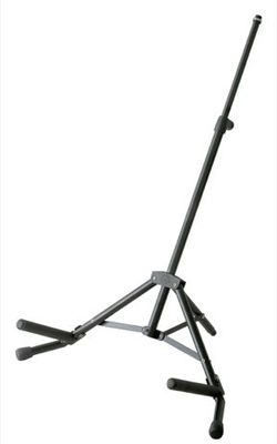 K&M 28130 Amp Stand högtalarstativ