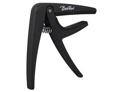 Boston BC-85-BK Fjäderkapodaster för akustisk gitarr och elgitarr, svart