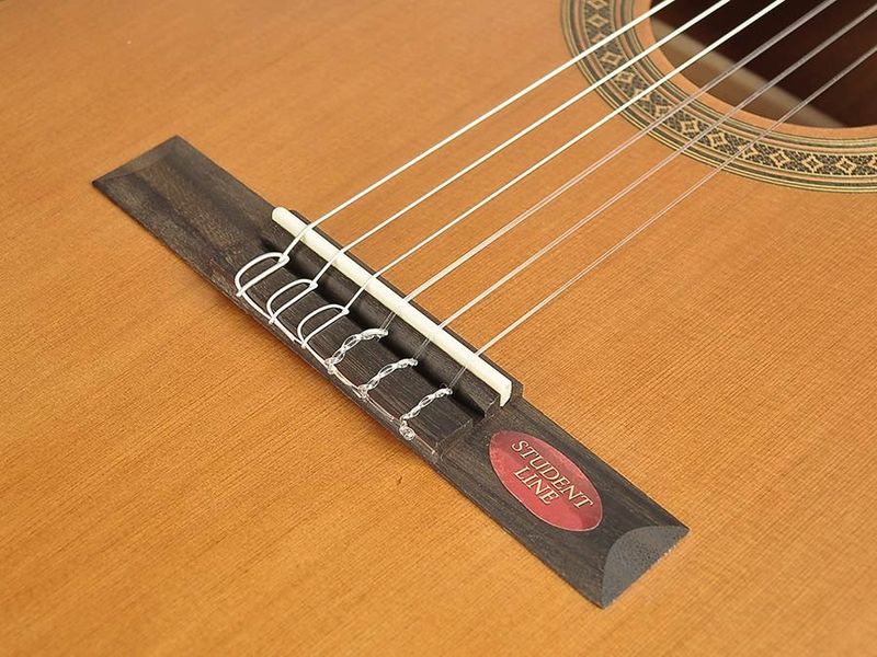 Salvador Cortez CC-06-JR klassisk gitarr, cederlock, 3/4 – bild 4