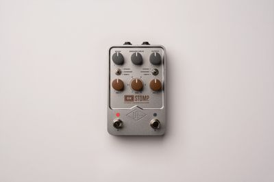 Universal Audio UAFX OX Stomp Dynamic Speaker Emulator