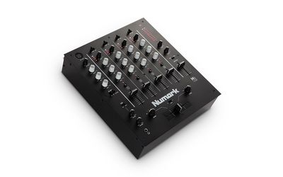 Numark M6 USB DJ-mixer