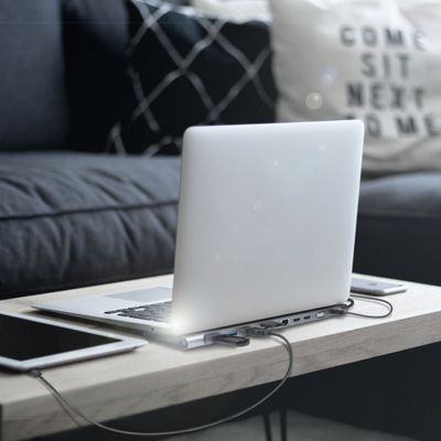 USB-C-docka 11-i-1 HDMI/VGA/RJ45/USB-C 100W
