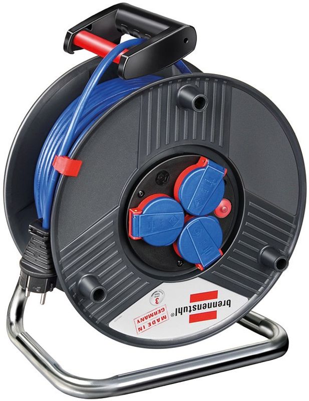 Kabelvinda 50m 3xCEE 7/4, 1xCEE 7/7, IP 44,brytare,svart