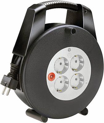 Kabelvinda 15m 4xCEE 7/4, 1xCEE 7/7, IP 44, brytare, svart