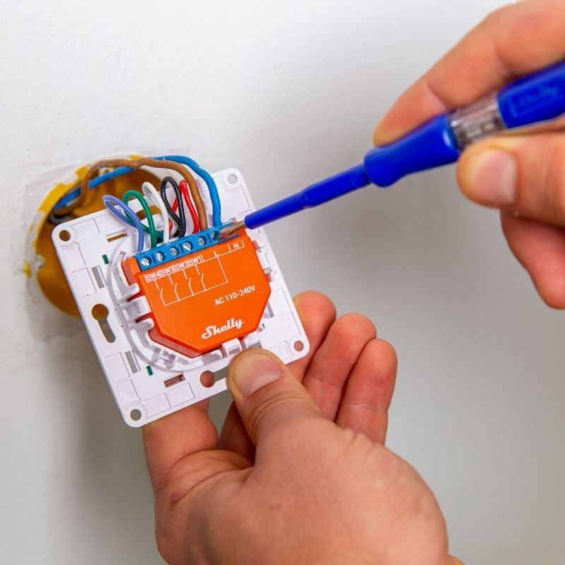 Shelly Plus i4 - Fyrkanalig digital controller