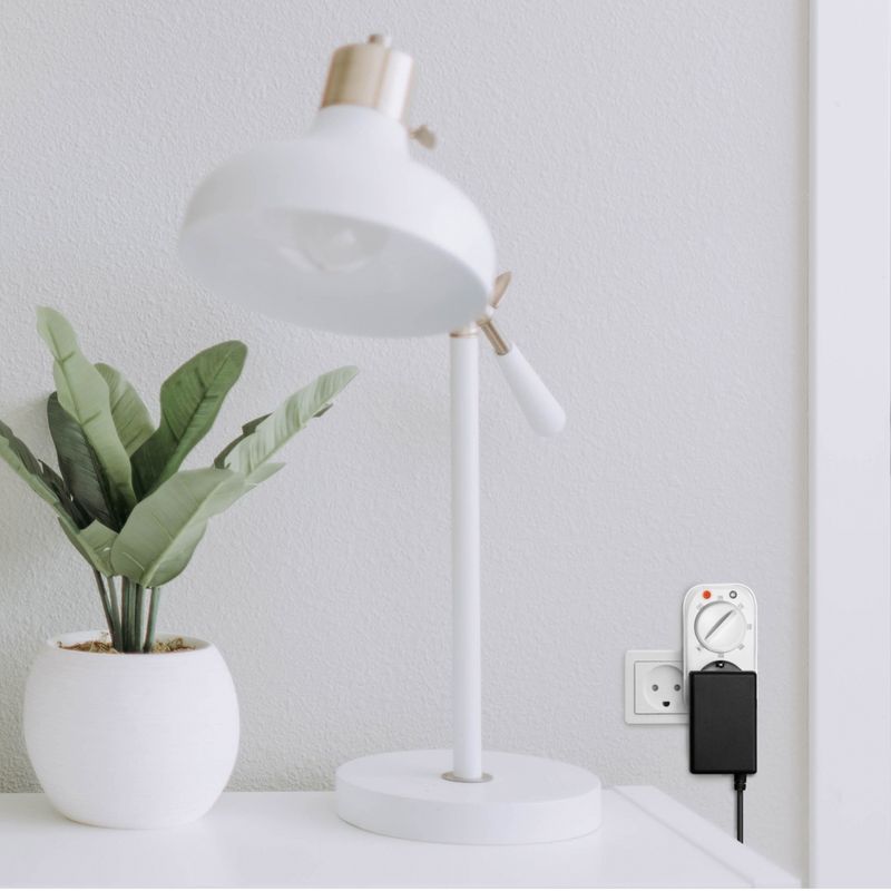 Inomhustimer med skymningssensor 16A