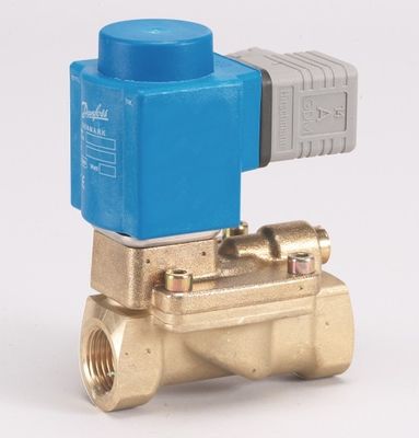Danfoss EV220B15B - Solenoid valve - 1/2 - 230V AC Normally Closed