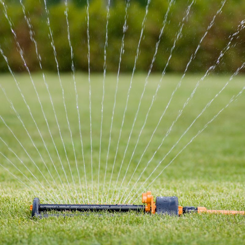Water-saving method spreader.