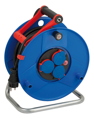 Garant IP44 Kabelvinda 25m, 3xCEE 7/4 jordade uttag, CEE 7/7 anslutning