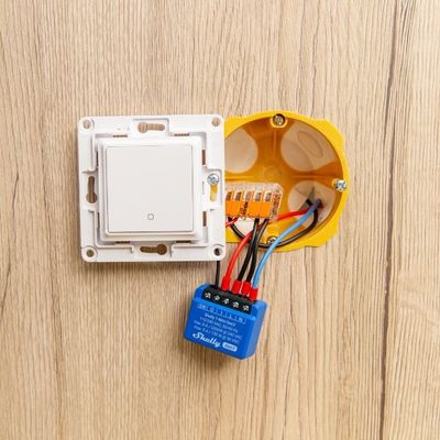 Enkanalig fjärrströmbrytare för inbyggnad WiFi & Bluetooth - Shelly 1 mini Gen3