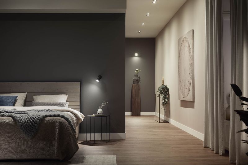 Hue Centura infälld spot 1x5,7W White and Color Ambience - rund vit ram