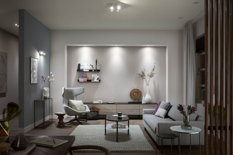 Hue Centura infälld spot 1x5,7W White and Color Ambience - rund vit ram