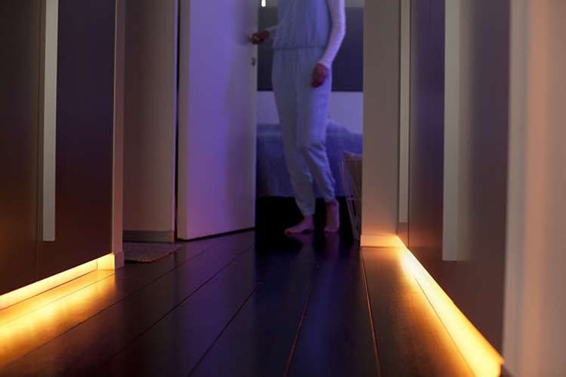Hue LightStrips Plus V4