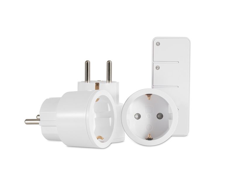 3 x plug-in På/Av och fjärrkontroll