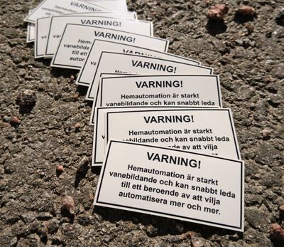 Klistermärke Varning Hemautomation 1 st