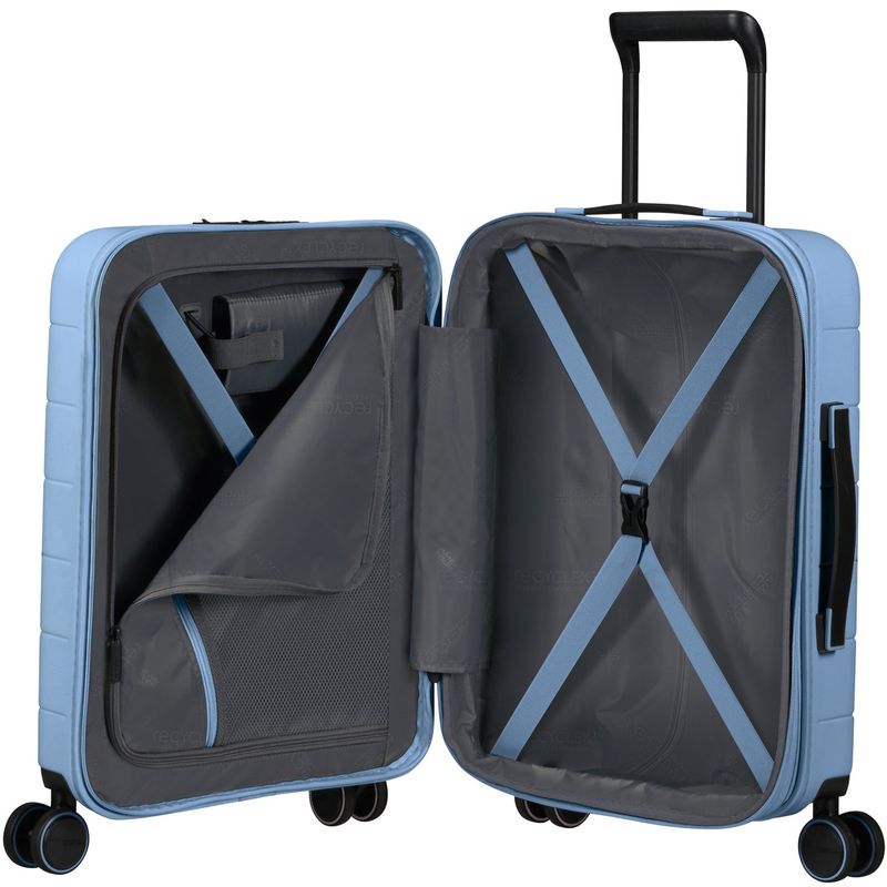 Novastream Cabin Case Exp 55 - Pastel Blue