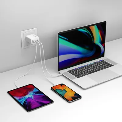 GP Väggladdare 2xUSB-C + USB-A 65W