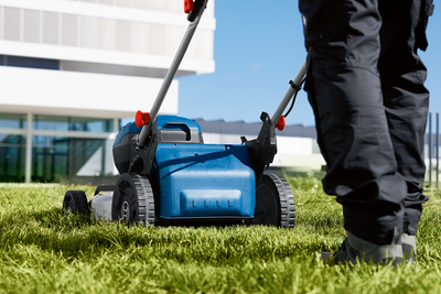 Bosch GRA 18V2-46 Gräsklippare 46cm 2x18V