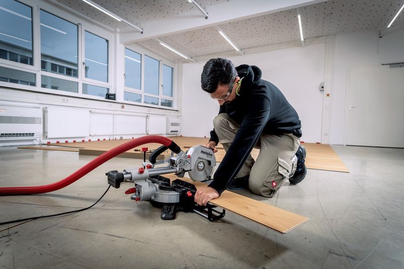 Metabo KGS 216 M Kap-/gersåg 216MM (1200W)