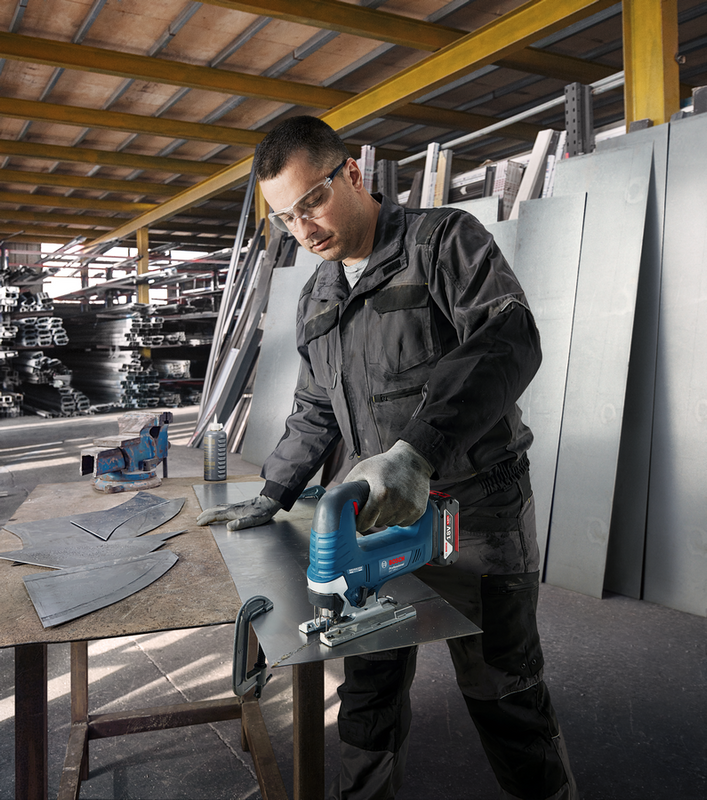 Bosch GST 18V-125 B Sticksåg 18V