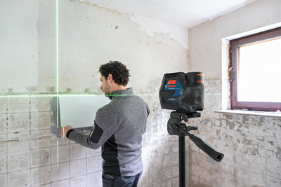 Bosch GCL 12V-50-22 CG Krysslaser m. Lodpunkter Grön 12V Inkl Stativ