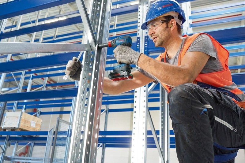 Bosch GDX 18V-200 Mutter-/Slagskruvdragare 18V L-BOXX
