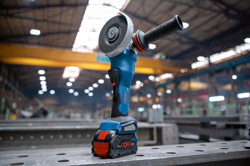 Bosch GWS 18V-15 P Vinkelslip 125mm 18V