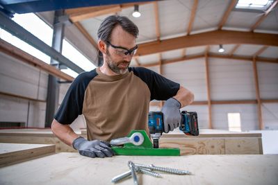 Bosch GDS 18V-330 HC Mutterdragare 18V L-BOXX