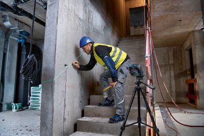 Bosch GCL 2-50 G Krysslaser m. Lodpunkter Grön Inkl Stativ