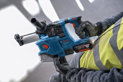 Bosch GBH 18V-22 Borrhammare 18V m. Dammutsug (2x4,0Ah)