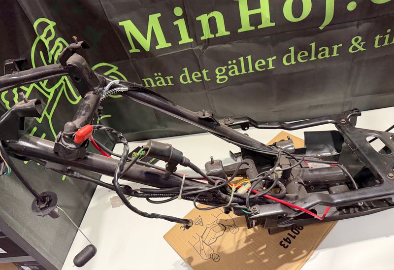 Ram/Framgaffel 50cc GY6 10"